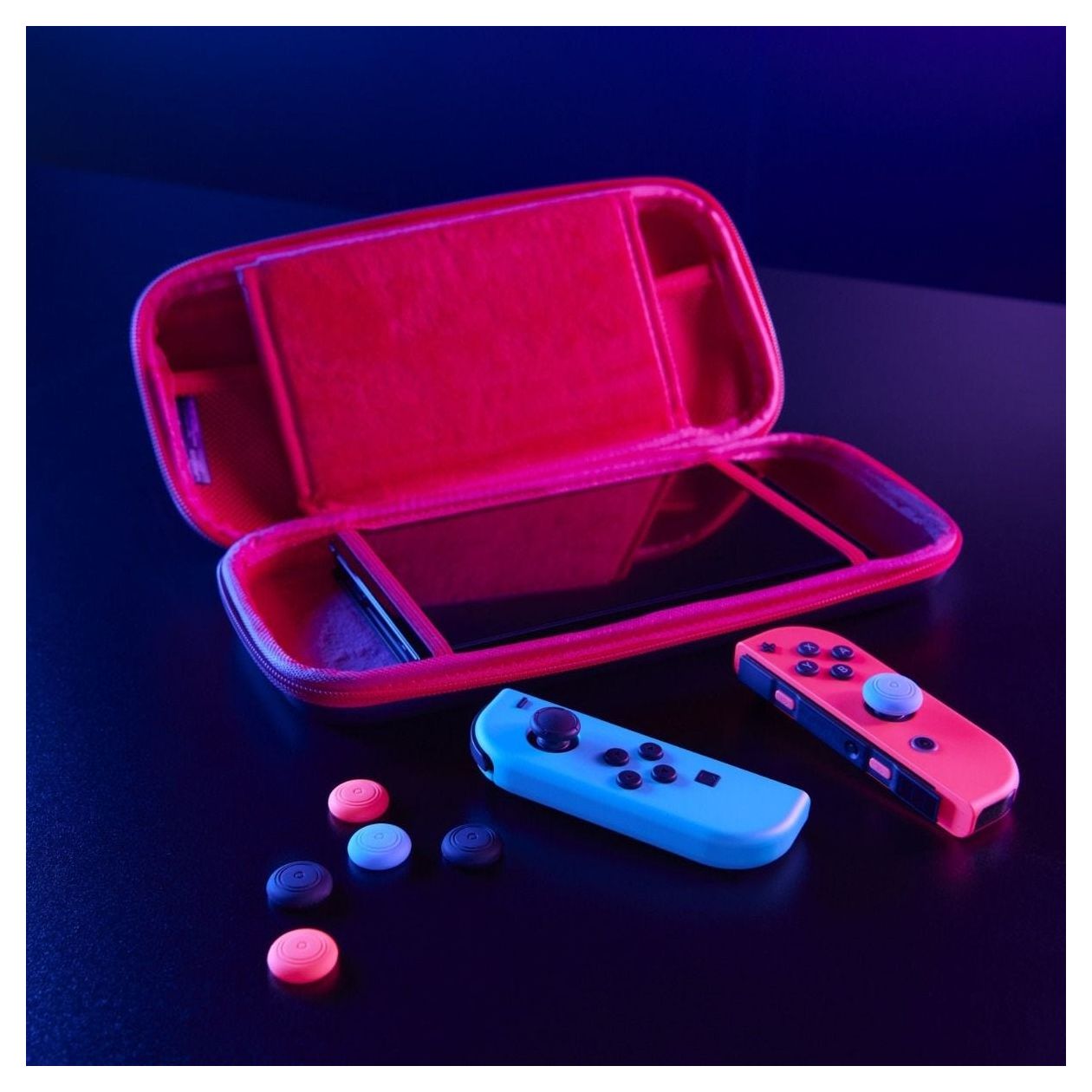 8in1 Zubehör-Set Gaming-Controllergehäuse Nintendo Switch  (Schwarz, Rot) 