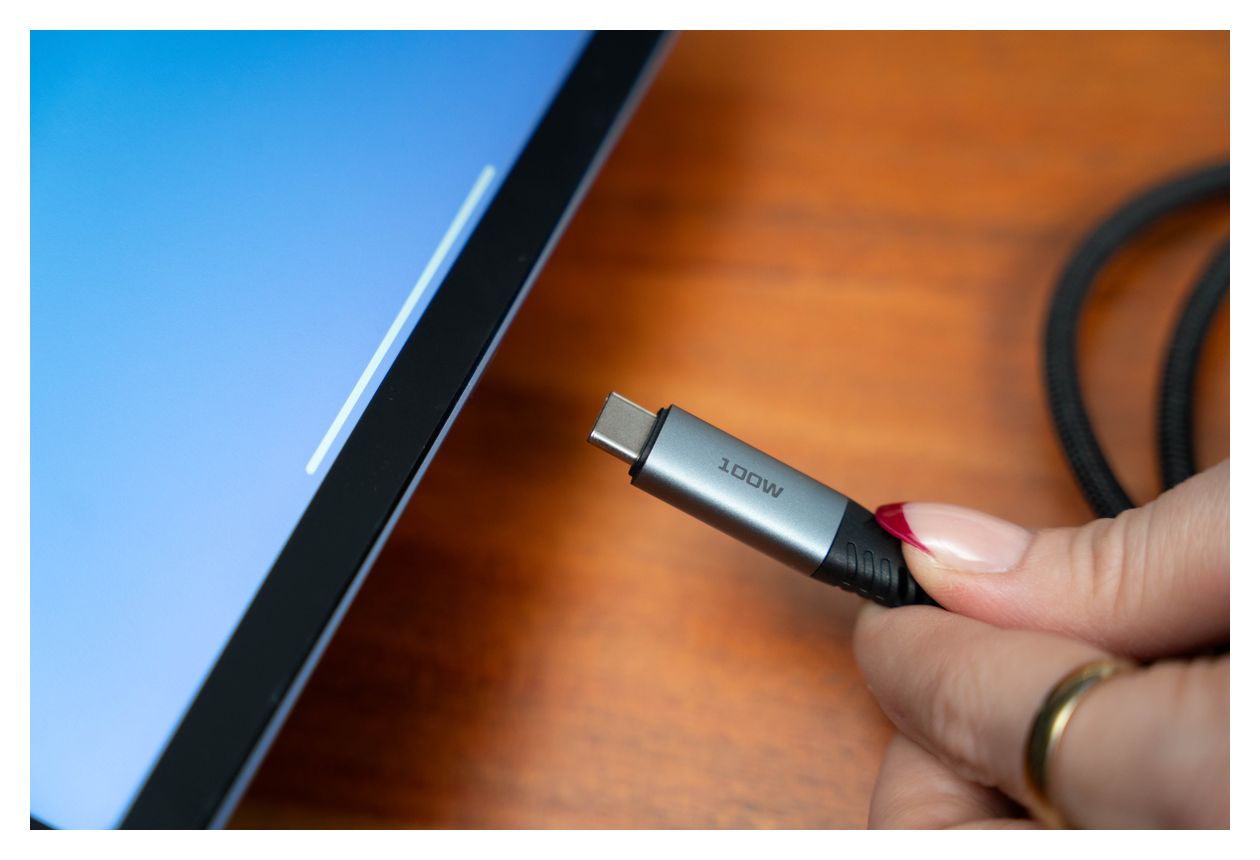 Sync & Charge 480 Mbit/s Stecker Rundkabel USB C auf USB C bis 100 W 1,2 m  (Schwarz) 