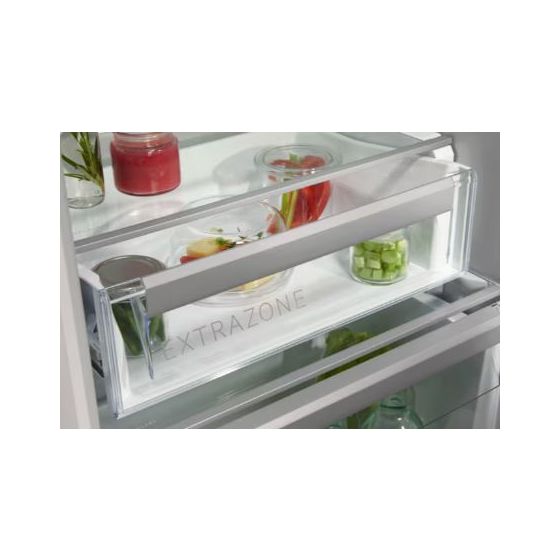 Serie 6000 TK6FS181CC 307 l 178 cm Einbaukühlschrank EEK: C 73 kWh Jahr 