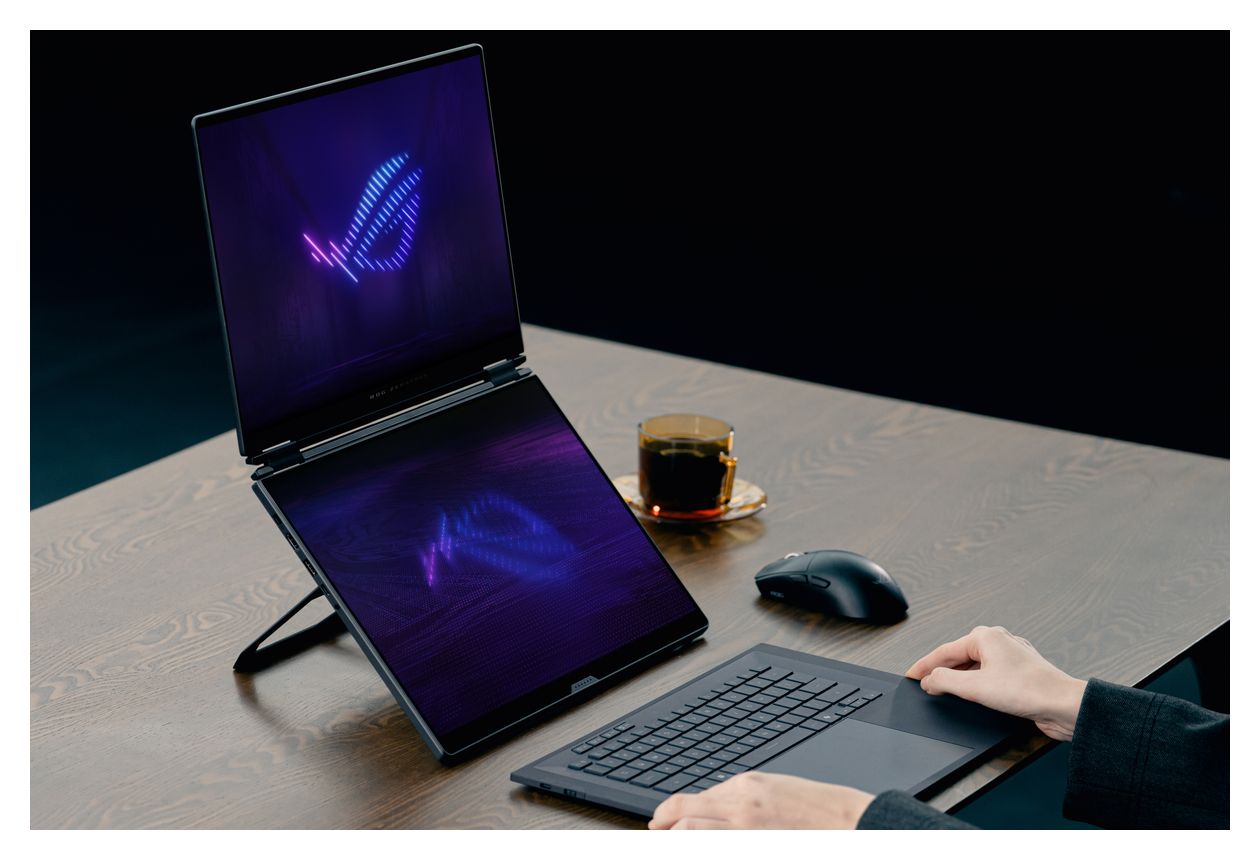 ROG Zephyrus Duo GX651AR-SR042W 2K Ultra HD Notebook 40,6 cm (16 Zoll) 2880 x 1800 Pixel 2 TB SSD Windows 11 Home Intel Core Ultra 9 max. 4,9 GHz  (Grau) 