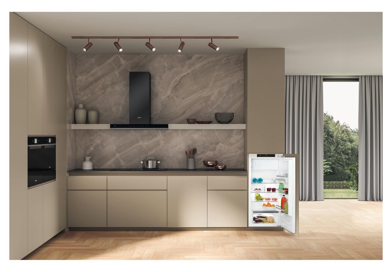 BKEXUBN 171 l Einbaukühlschrank EEK: E 151 kWh Jahr 