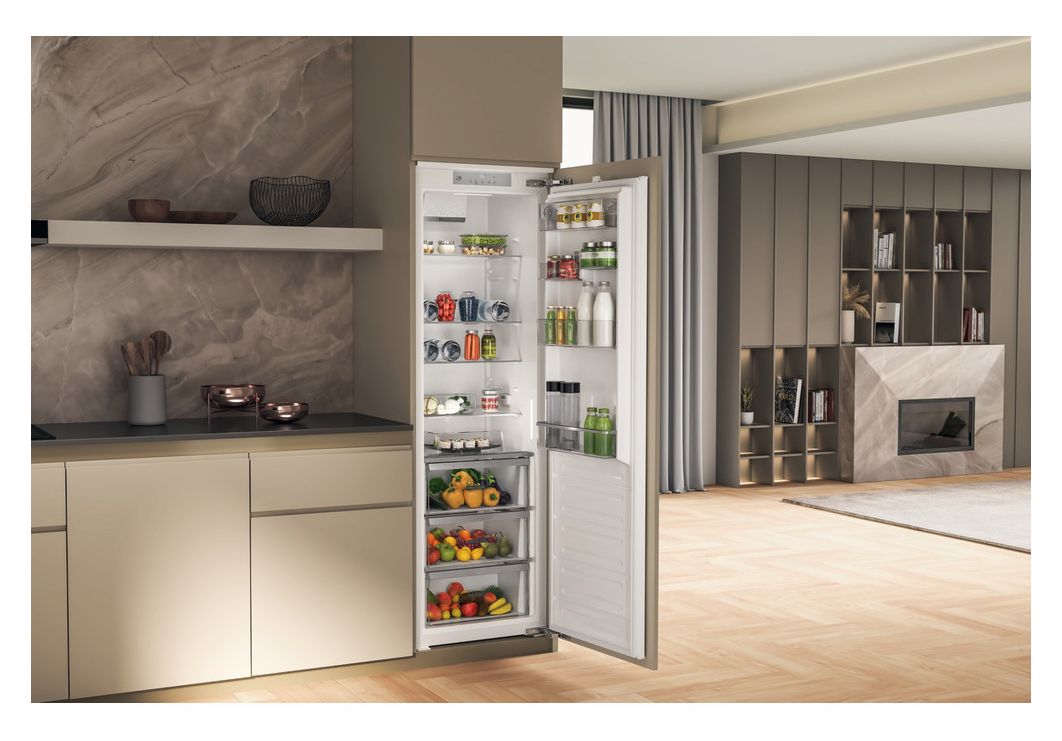 BKSD18A023C1 306 l Einbaukühlschrank EEK: E 113 kWh Jahr 