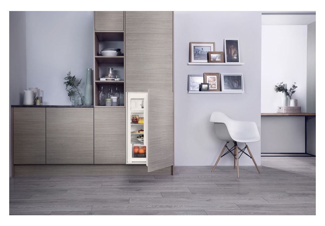 KSI10GF2 131 l 103 cm Einbaukühlschrank EEK: E 149 kWh Jahr 