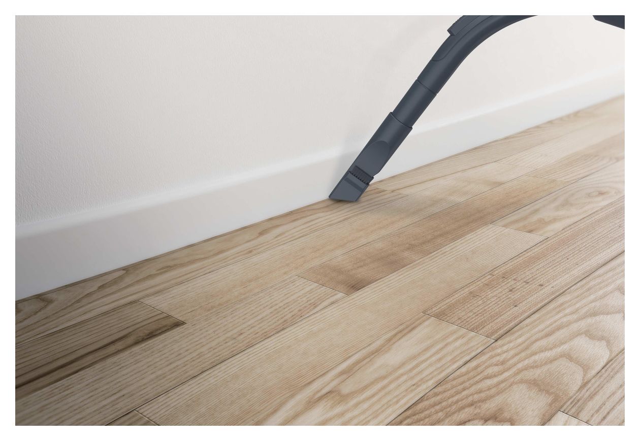 BR71_BR30 Bodenstaubsauger Beutellos 700 W EPA  (Schwarz) 