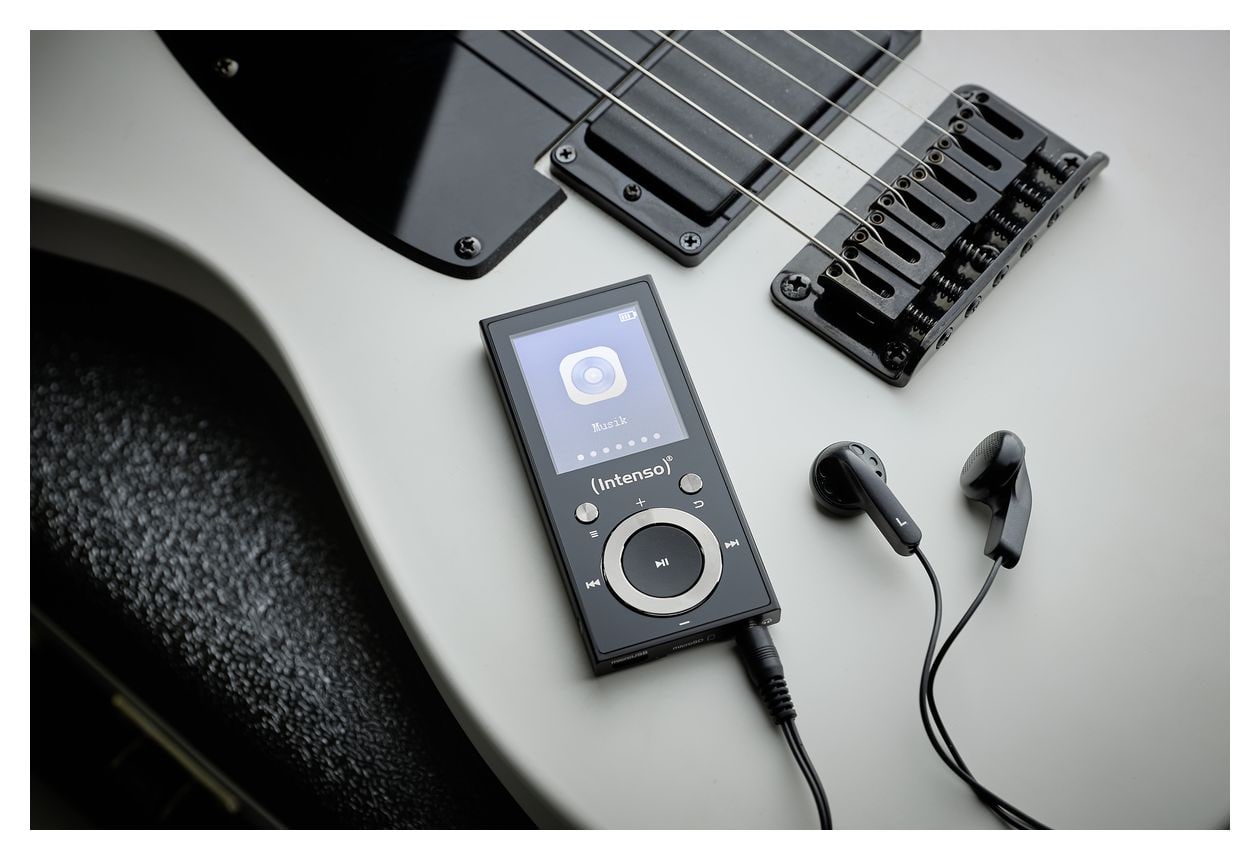 Video Scooter BT MP3-Player 16 GB  (Schwarz) 