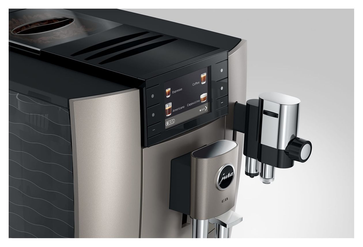 E8 Kaffeevollautomat 15 bar 1,9 l AutoClean  (Silber) 