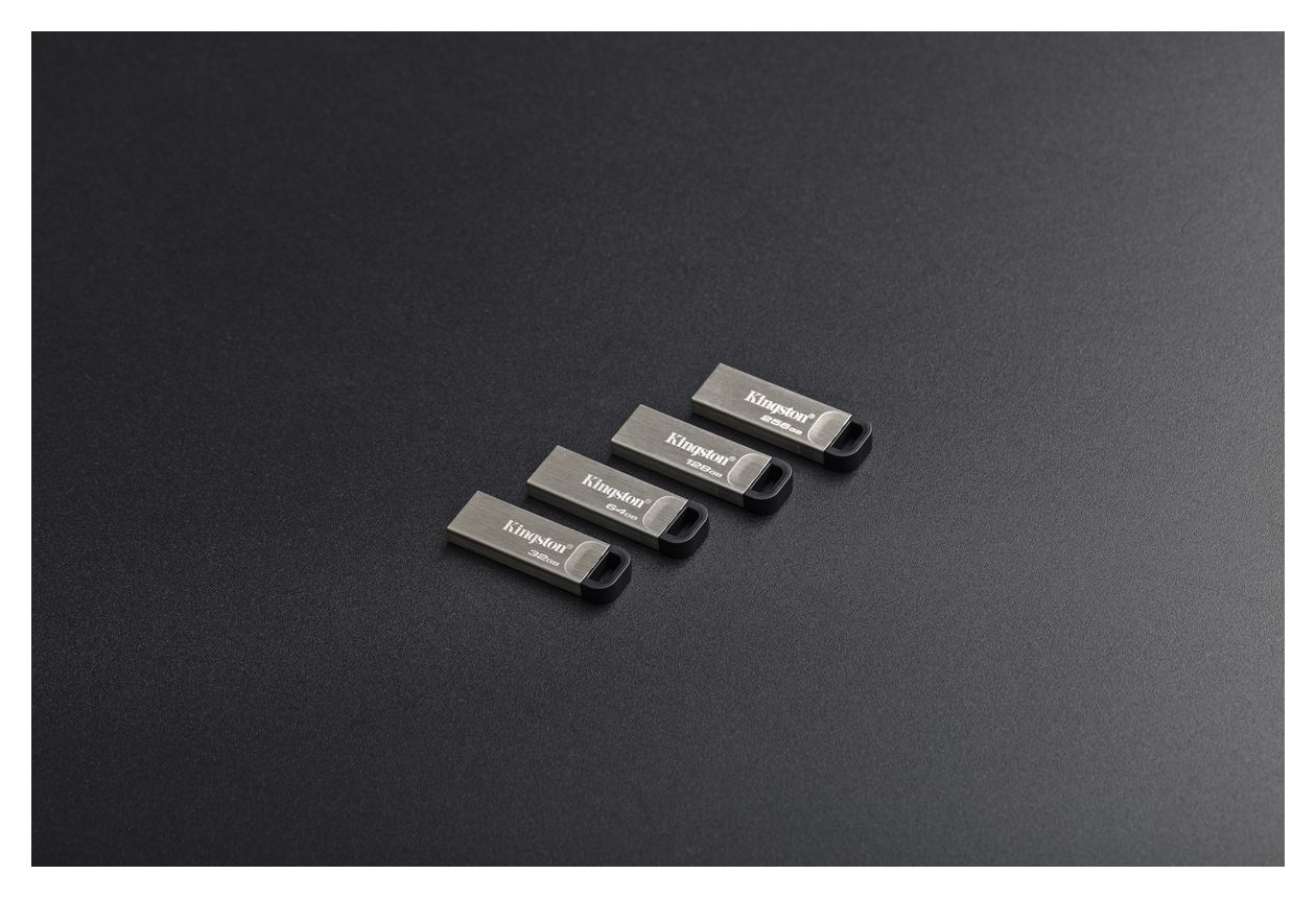 DataTraveler Kyson USB Typ-A Stick 64 GB  (Silber) 