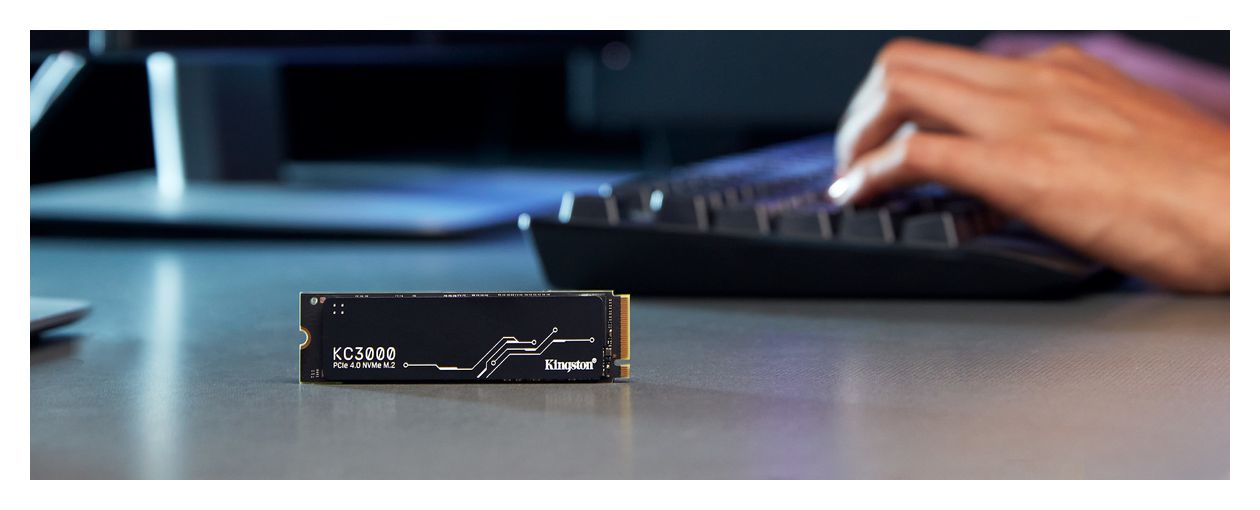 KC3000 512 GB SSD PCI Express 4.0 M.2 