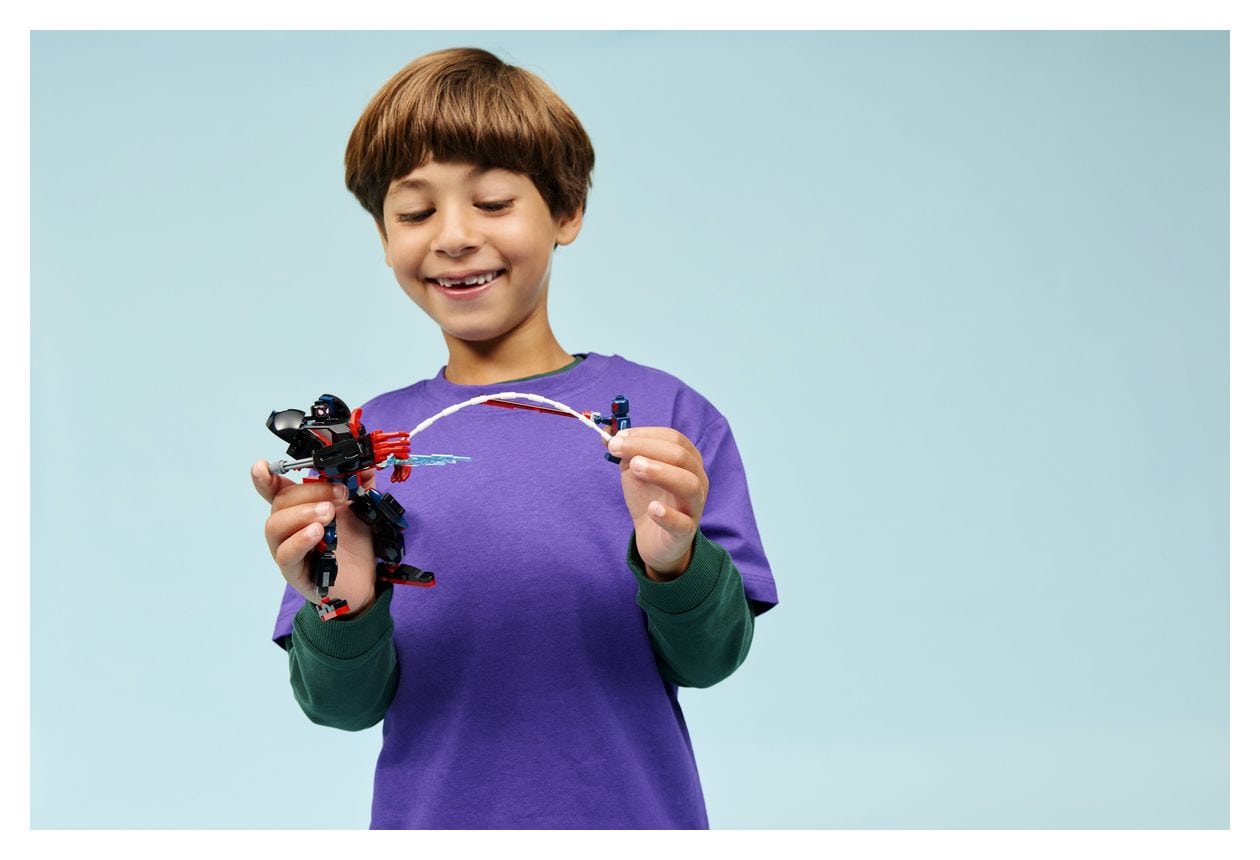 Miles Morales Mech vs. Spider-Man 2099 