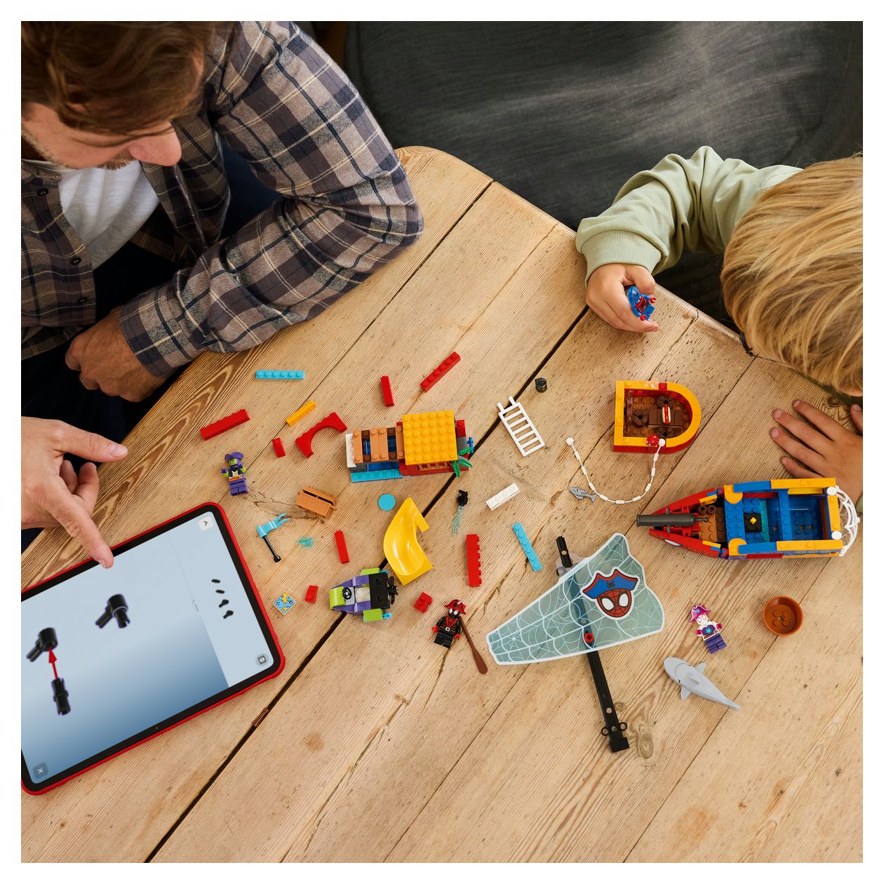 Piratenschiff von Spideys Team 