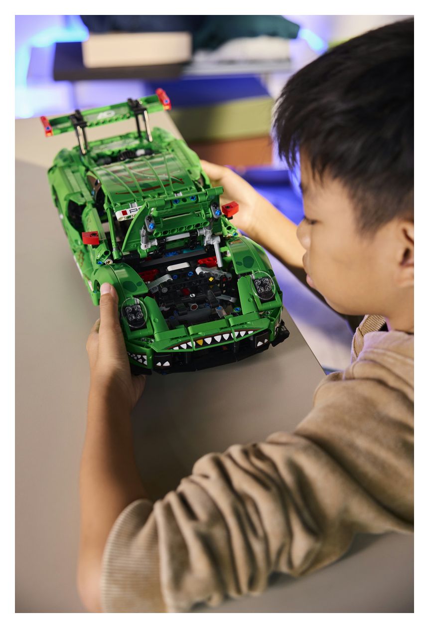 Porsche 911 GT3 R REXY AO Racing Rennwagen 