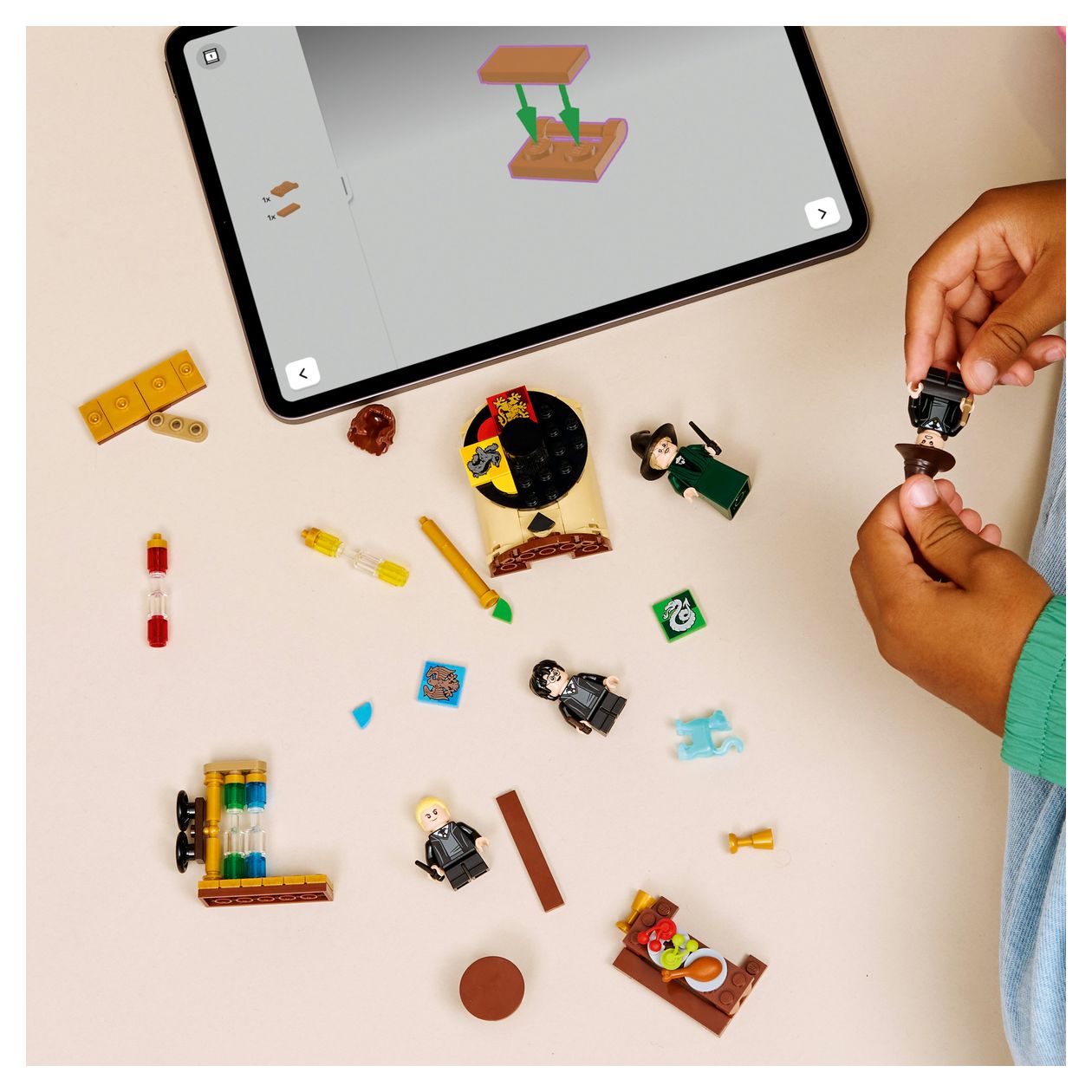 Schloss Hogwarts™: Auswahlzeremonie mit dem Sprechenden Hut 