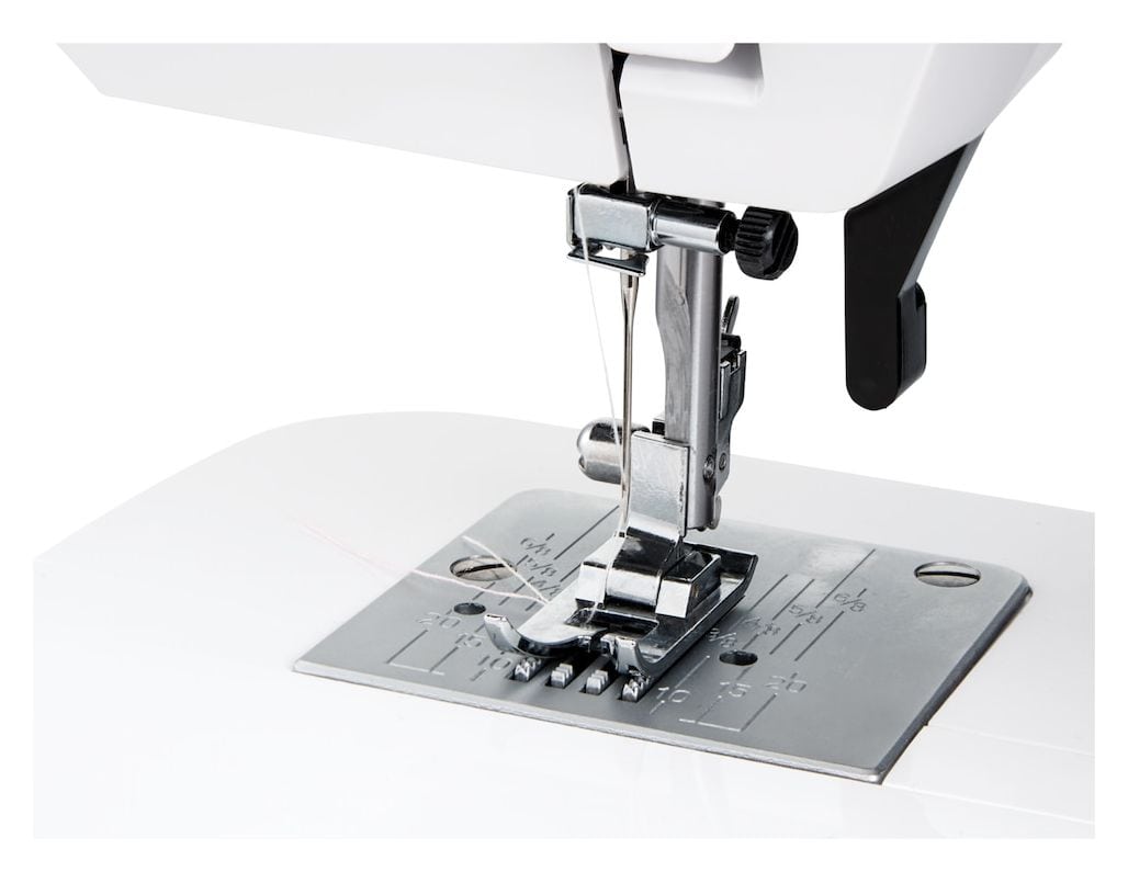 LIFE Nähmaschine SM70 (MD 11179) 12 verschiedene Stickmuster, 4 Schritte Knoploch, einstellbare Stichlänge, 70 Watt Motorleistung 