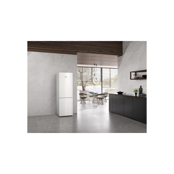 KDN4174E Active 216 l / 89 l Kühl-Gefrierkombi freistehend NoFrost 239 kWh Jahr  (Weiß) 