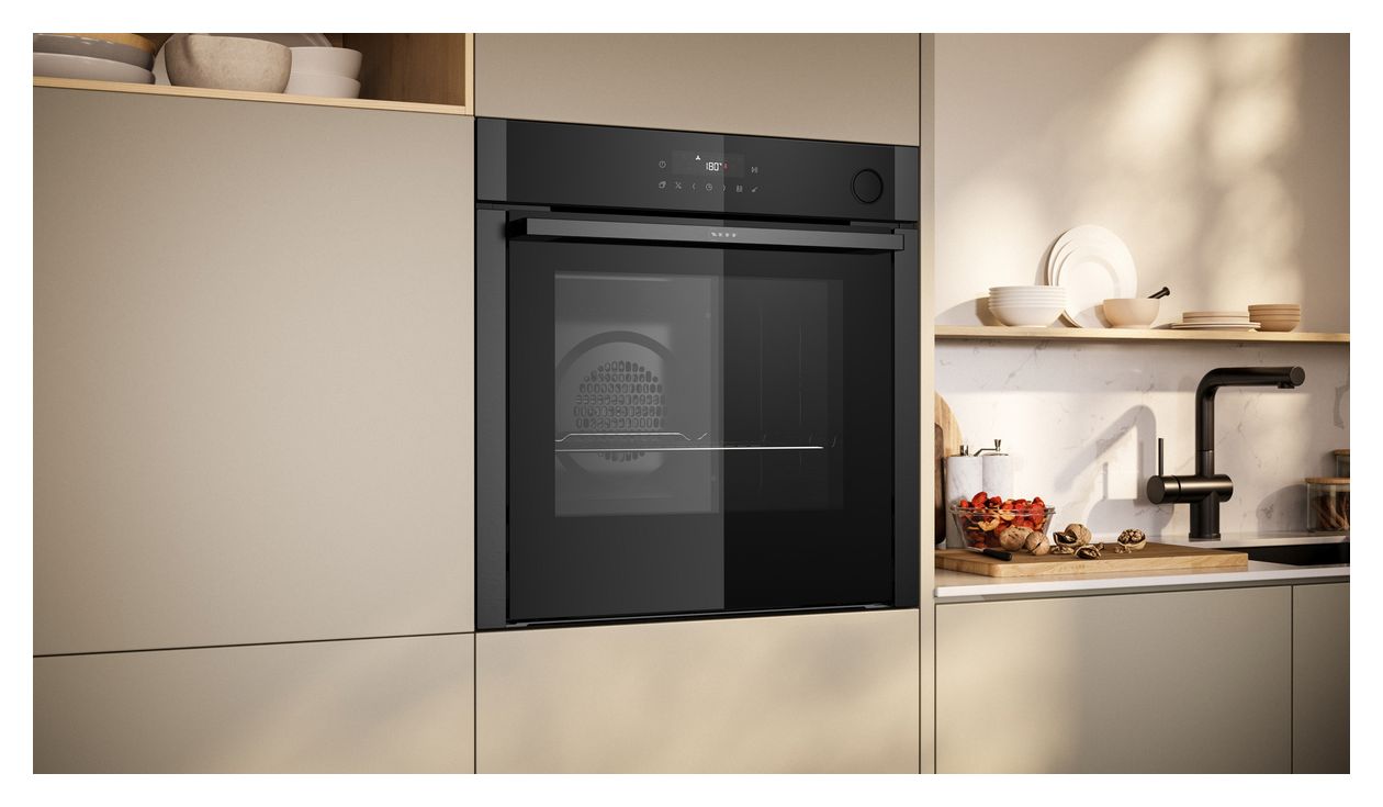 N50 B6AVJ7AG3 Einbaubackofen groß AutoClean 