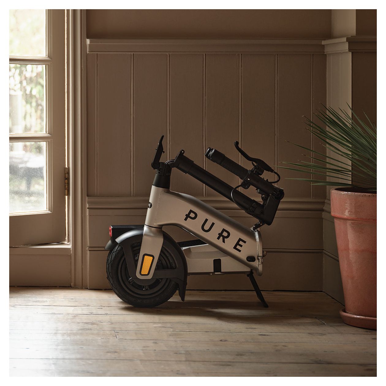 Advance Flex 924 W E-Scooter 9,5 Ah 52 km Reichweite 16,2 kg  (Grau) 