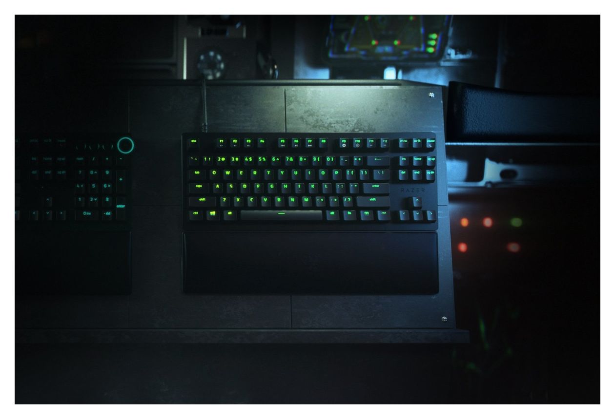 Huntsman V2 Tenkeyless RGB-LED Gaming Tastatur USB  (Schwarz) 