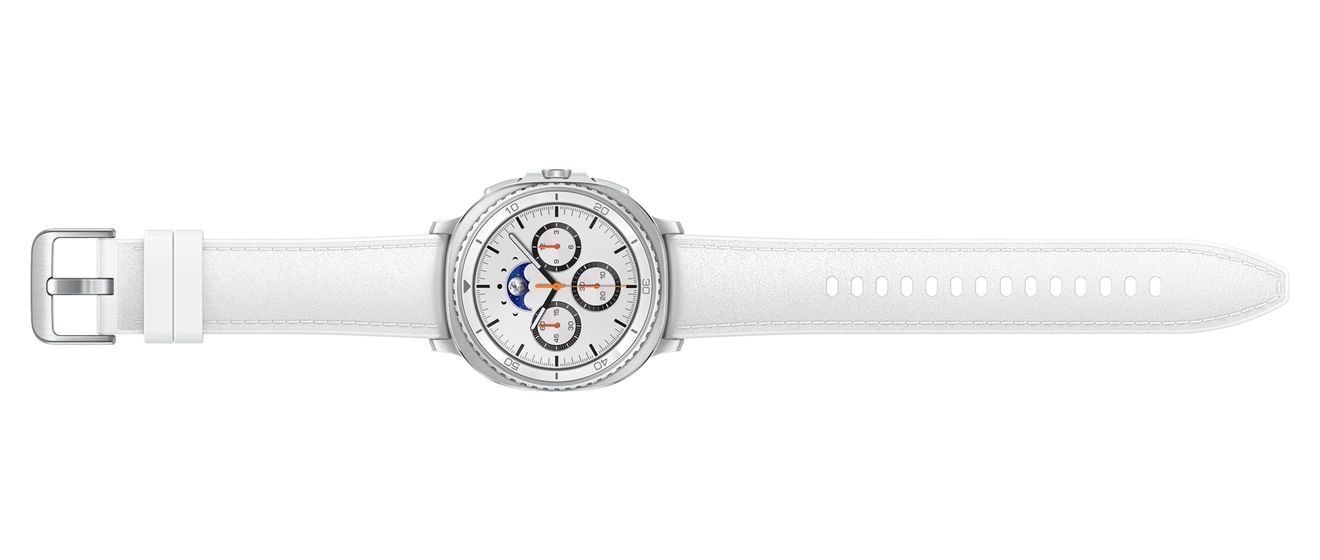 Galaxy Watch8 Classic Digital 46 mm Smartwatch Rund IP68 40 h 327 ppi  (Silber) 