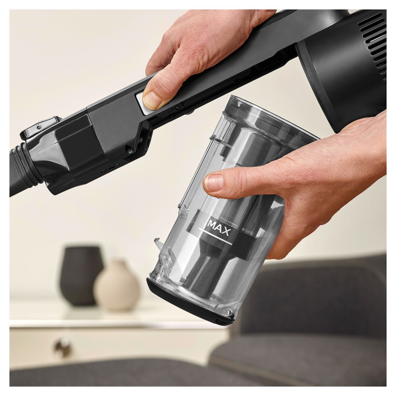 HV7151 Handstaubsauger Beutellos bis 45 min Laufzeit 21,6 V HEPA (Schwarz, Blau, Silber) 