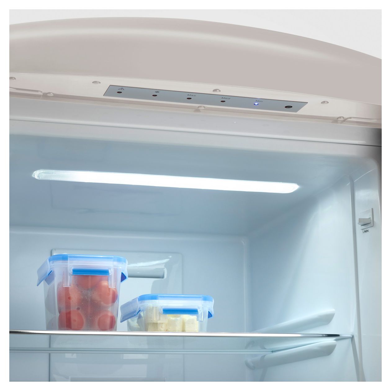 RKG8999 225 l / 90 l Kühl-Gefrierkombi freistehend NoFrost 240 kWh Jahr  (Cremefarben) 