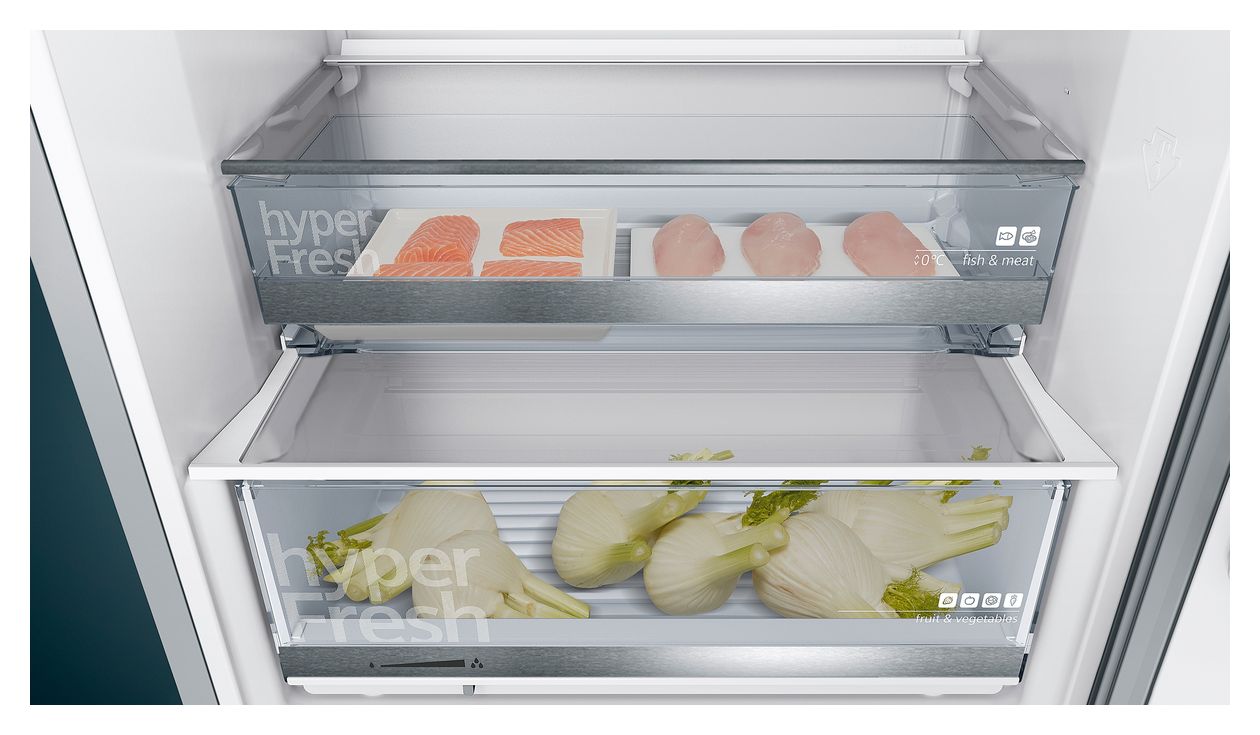 iQ500 KG49EAICA 302 l / 117 l Kühl-Gefrierkombi freistehend 163 kWh Jahr  (Edelstahl) 