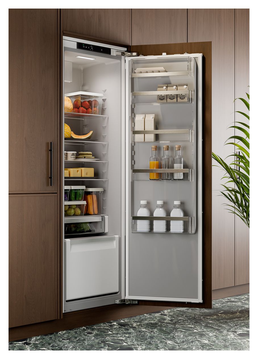S9L174D1D 310 l 178 cm Einbaukühlschrank EEK: D 91 kWh Jahr 
