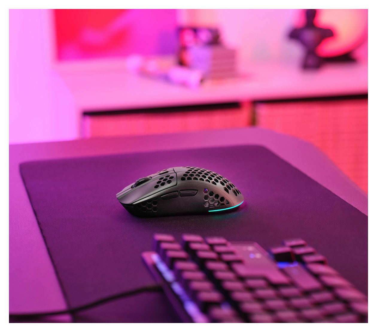 GXT 929 Helox 4800 DPI Gaming Maus Optisch  (Schwarz) 