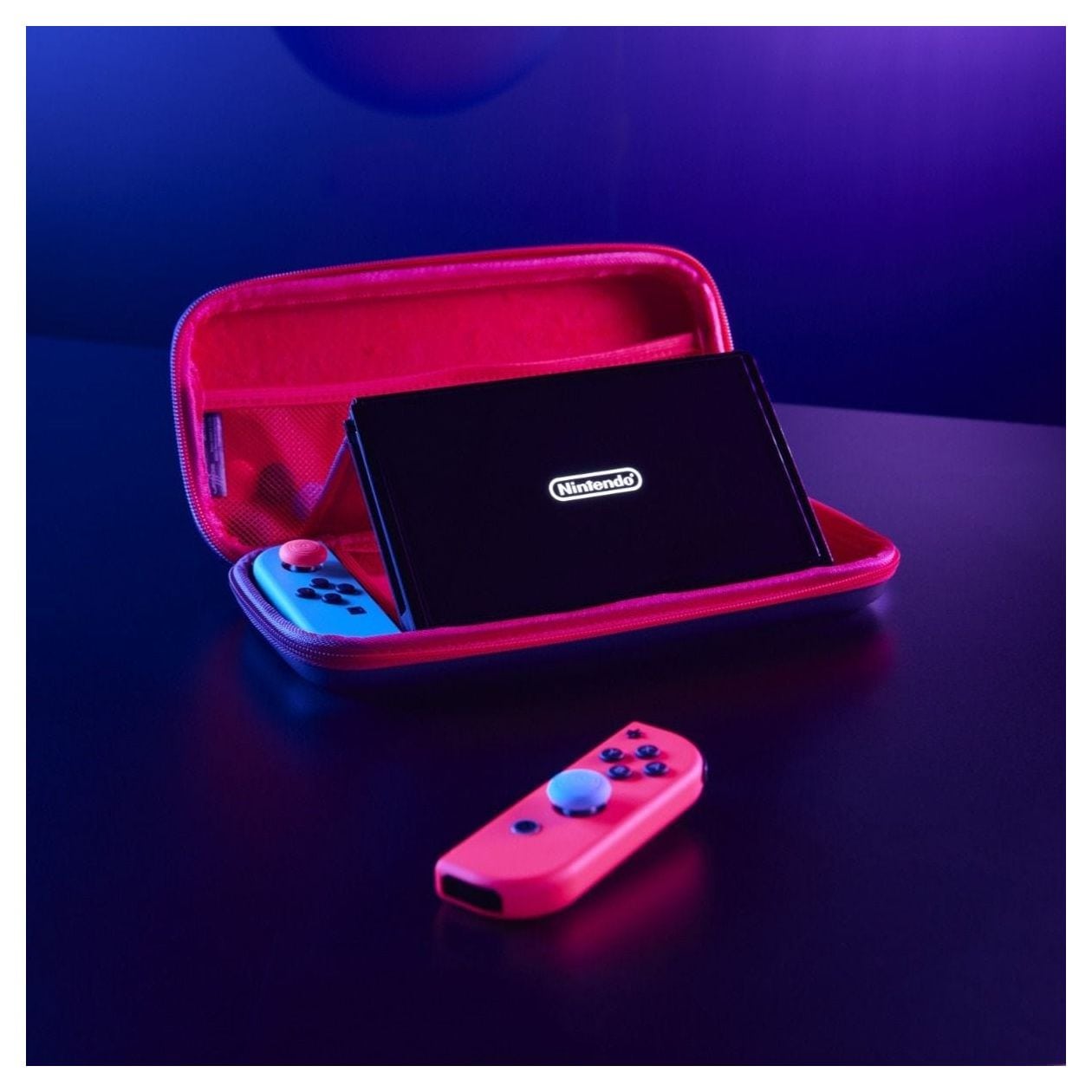 8in1 Zubehör-Set Gaming-Controllergehäuse Nintendo Switch  (Schwarz, Rot) 