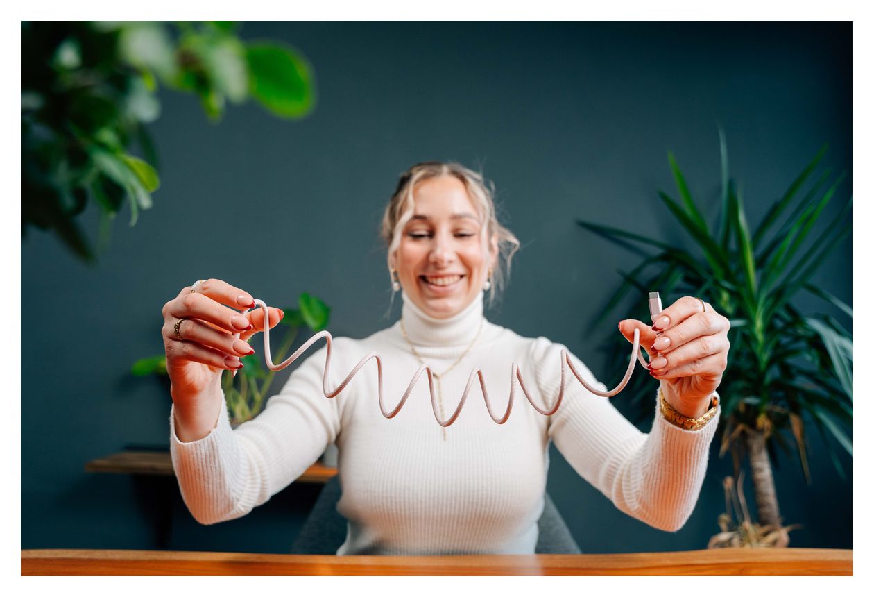 31857 0,48 Gbit/s Rundkabel USB C auf USB C Männlich bis 100 W 1,2 m  (Pink) 