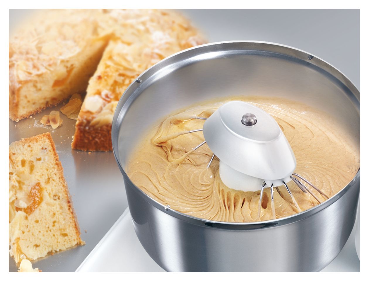 MUM6N21 1000 W Küchenmaschine 2 l  (Edelstahl, Weiß) 