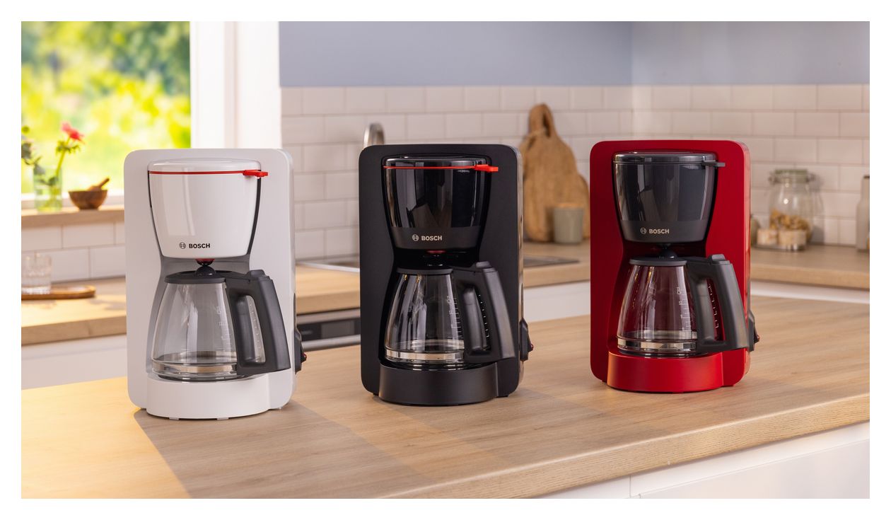 TKA2M114 MyMoment 15 Tassen Filterkaffeemaschine 1,2 l  (Rot) 