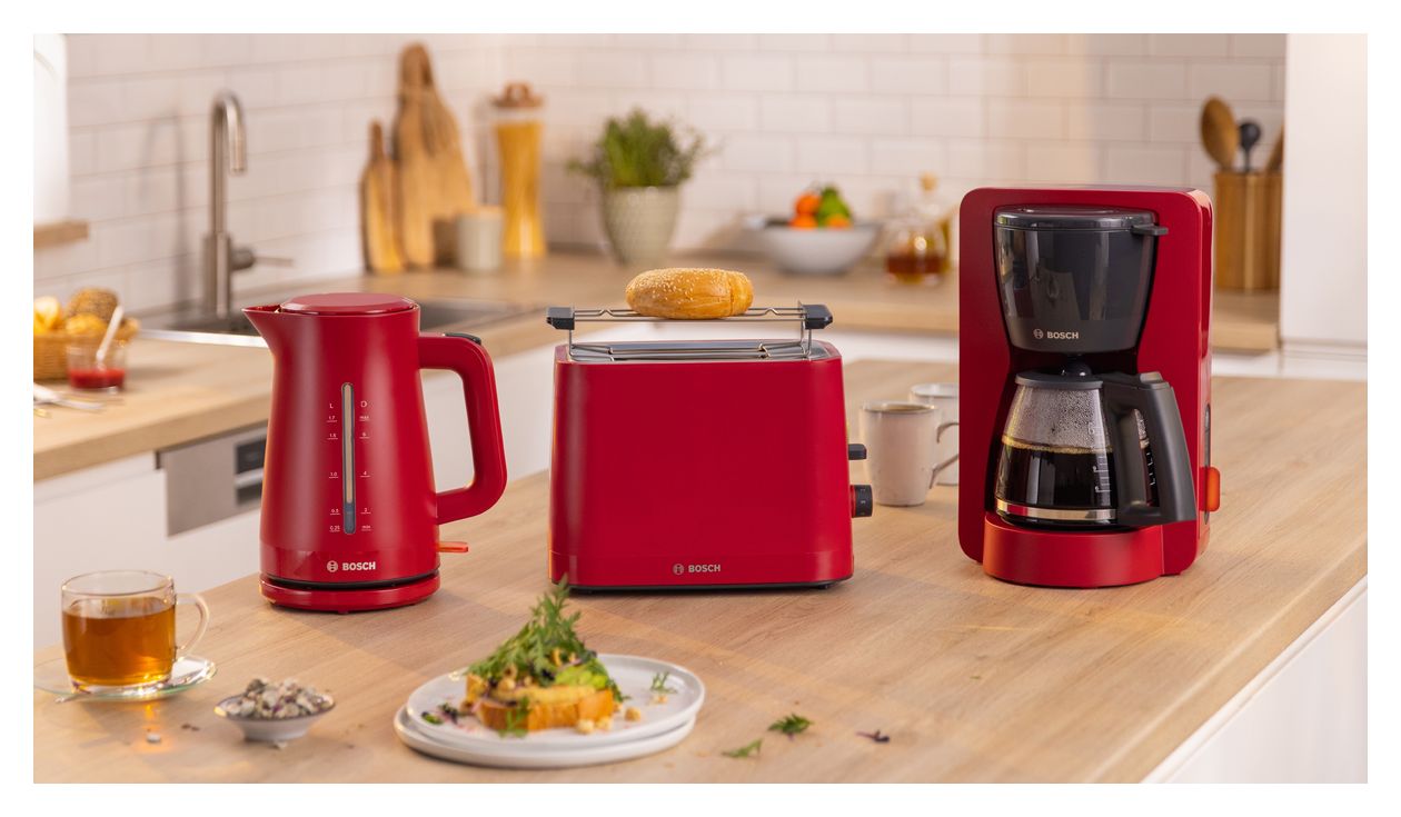 TWK3M124 MyMoment 1,7 l Wasserkocher 2400 W  (Rot) 