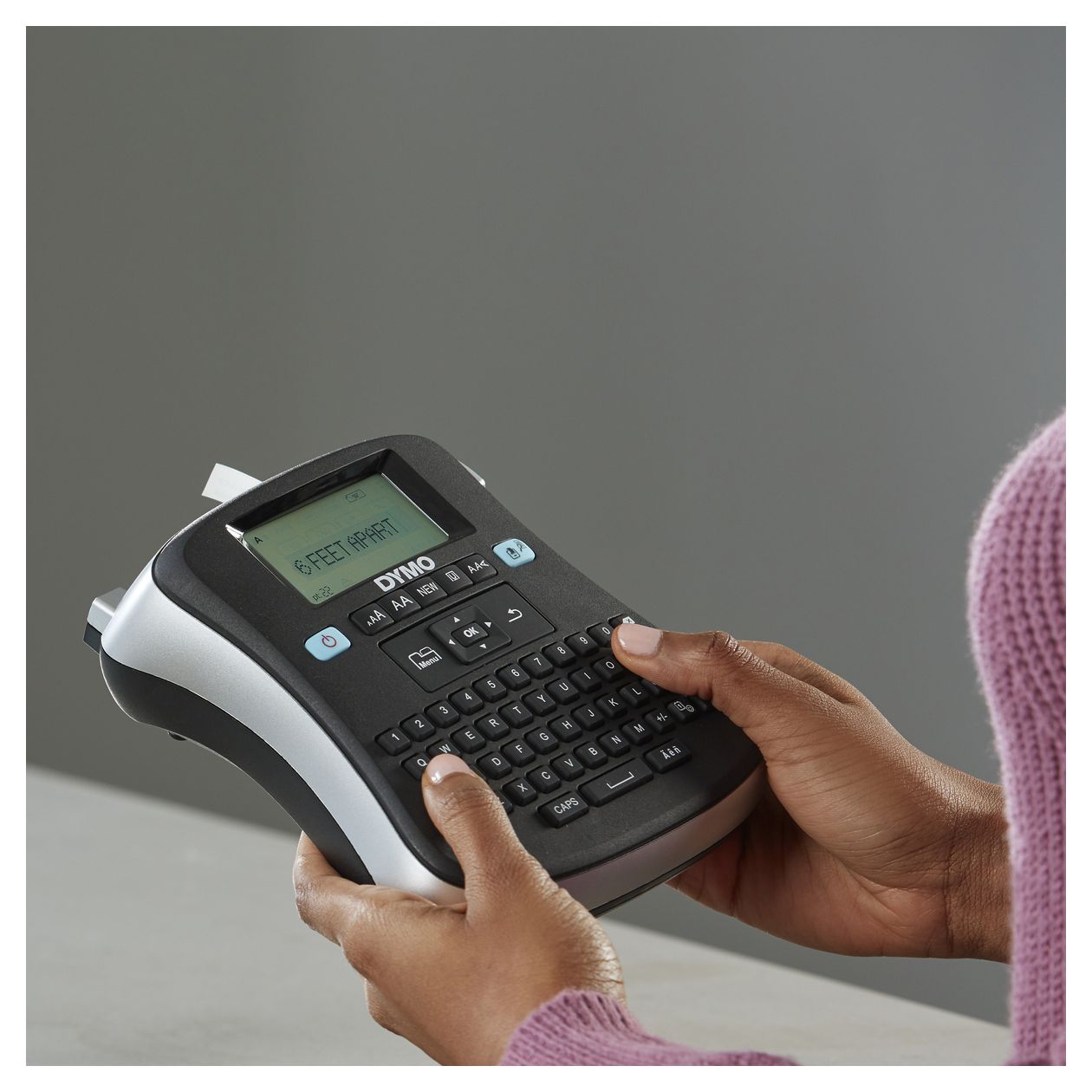 LabelManager 210D+ QWERTY Kitcase 