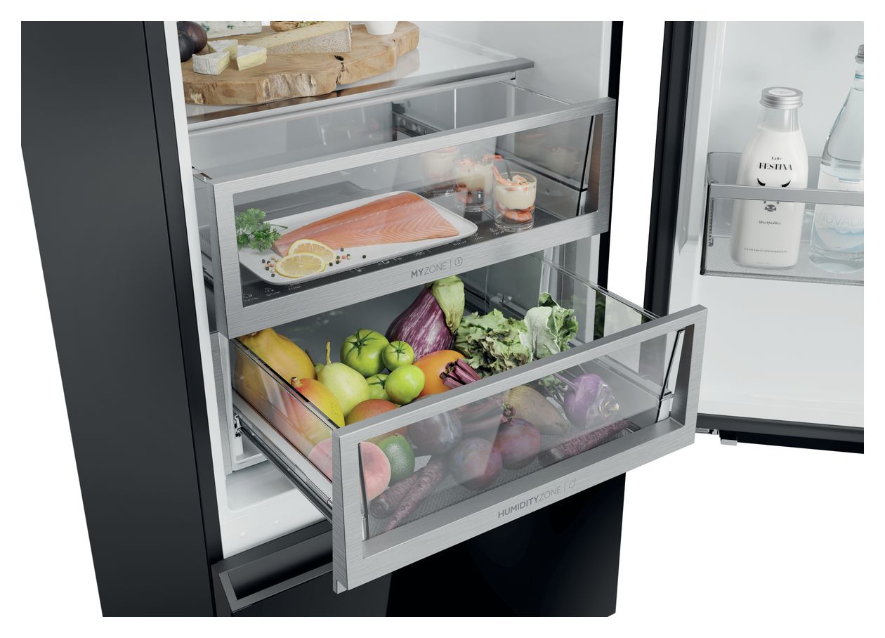 CST9619DNGBW 247 l / 137 l Kühl-Gefrierkombi freistehend NoFrost 222 kWh Jahr  (Schwarz) 