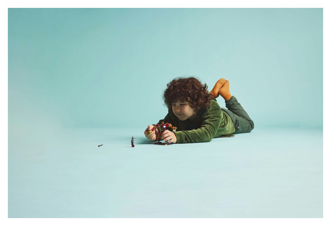 Iron Man Mech vs. Ultron 