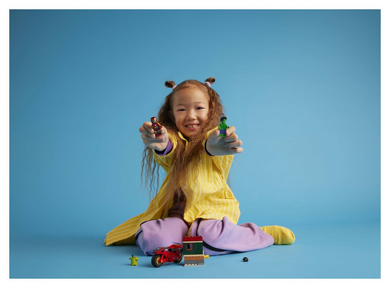 Iron Man mit Bike und der Hulk 