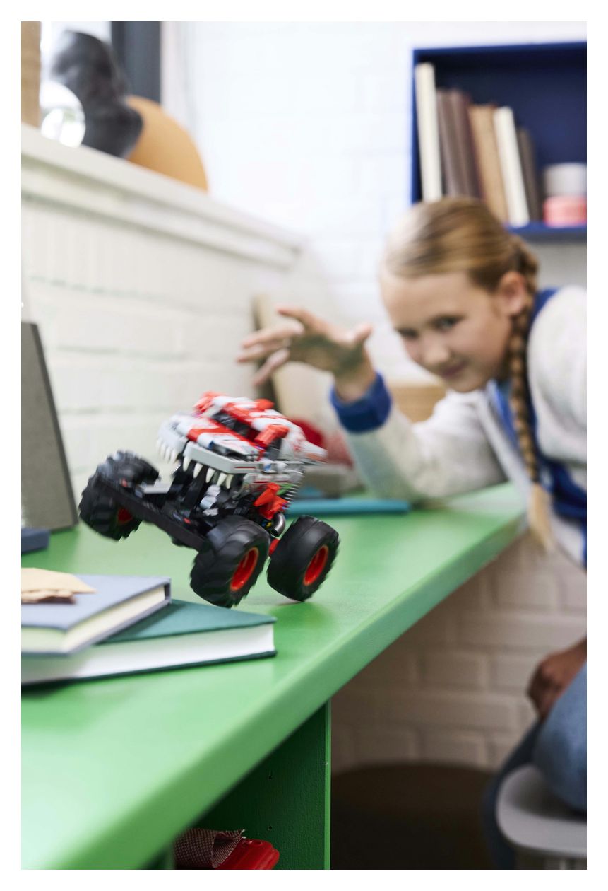 Monster Jam™ ThunderROARus™ 