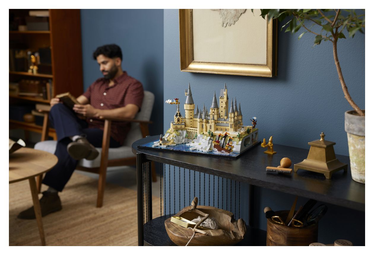 Schloss Hogwarts™ mit Schlossgelände 
