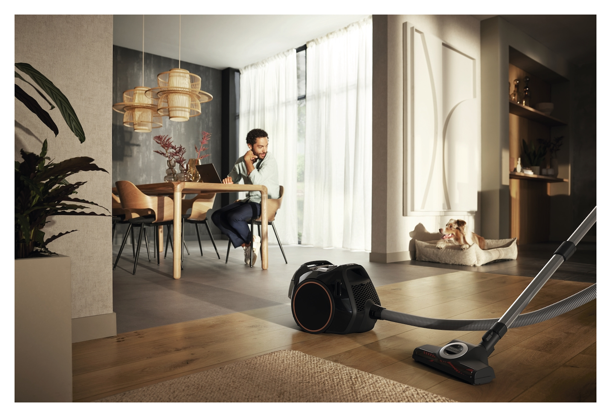 Boost CX1 Cat&Dog Bodenstaubsauger Beutellos 890 W HEPA  (Schwarz, Roségold) 