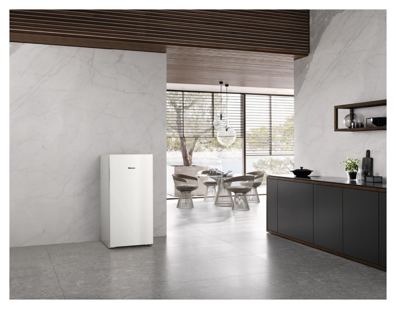 FN4812D 161 l Gefrierschrank 166 kWh Jahr NoFrost  (Weiß) 