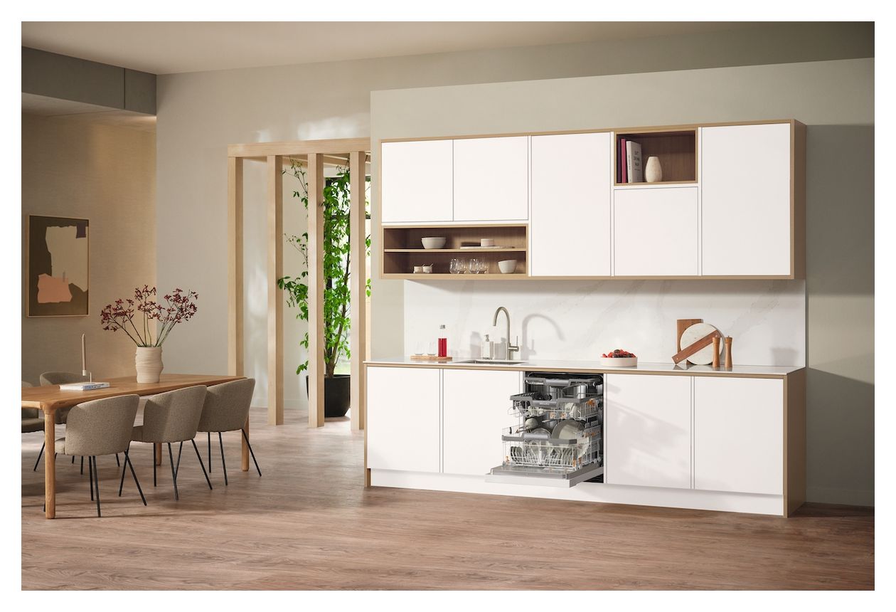 G7233SCU E 60 cm Geschirrspüler unterbaufähig Leise 14 Maßgedecke Wärmetauscher & Auto Open 