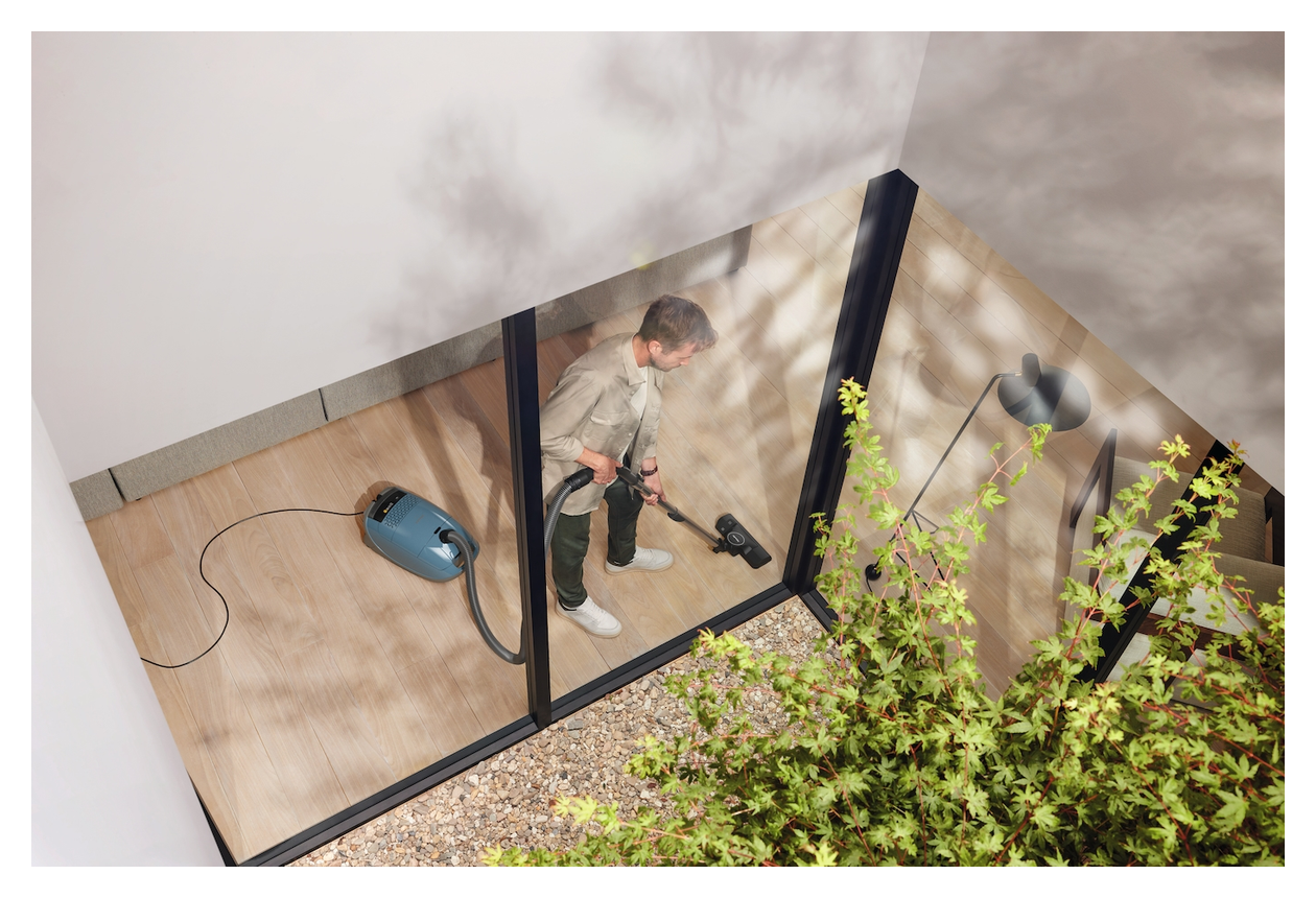 Guard M1 Flex Bodenstaubsauger mit Staubbeutel 890 W Miele AirClean  (Blau) 