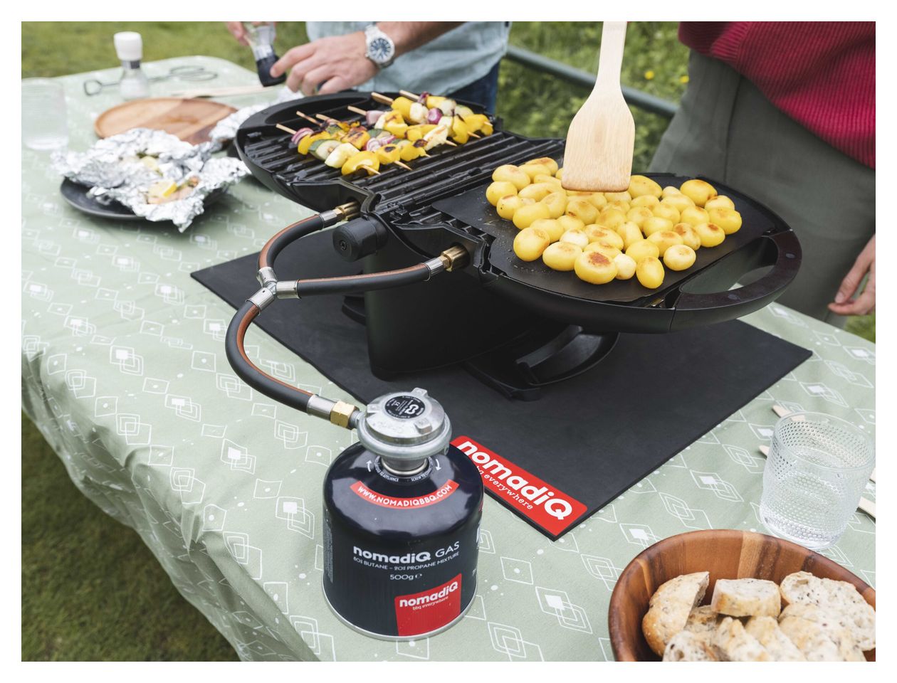 18.2256.88MB BBQ Gasgrill 3200 W  (Schwarz) 