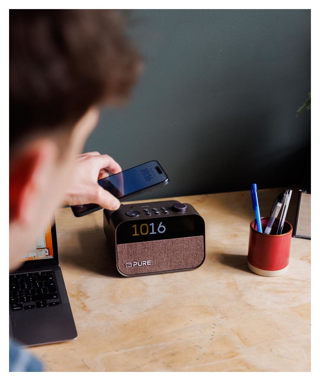 Moment Charge Bluetooth Radio Tragbar  (Schwarz) 