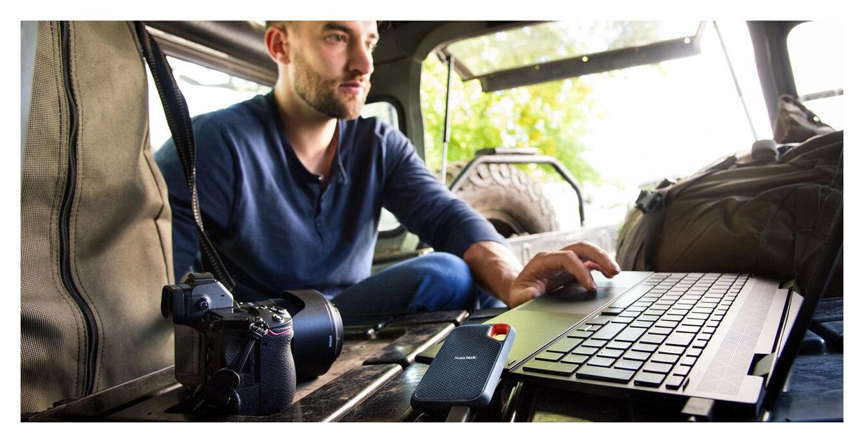 Extreme Portable 2 TB SSD  (Schwarz) 