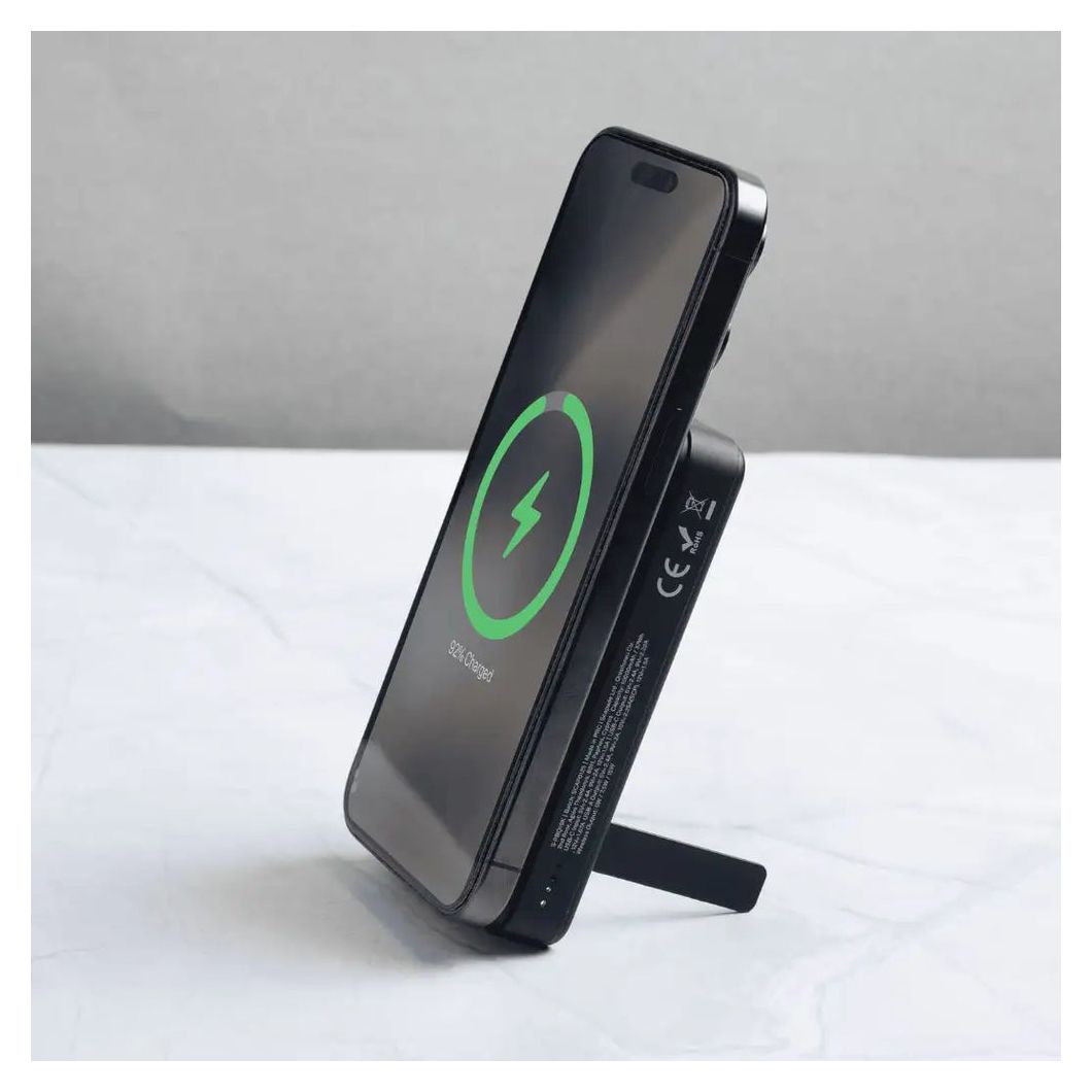 MagPower Max 10000 mAh Powerbank USB Typ-C Kabelloses Laden  (Schwarz) 