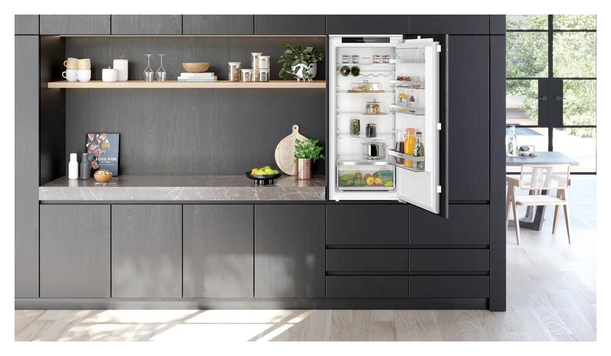 iQ500 KI41RADD1 204 l 122,5 cm Einbaukühlschrank EEK: D 81 kWh Jahr 
