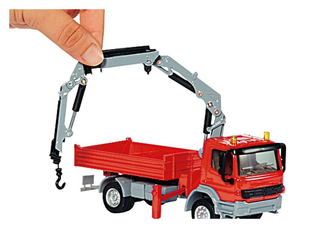 Mercedes Atego mit Kran 