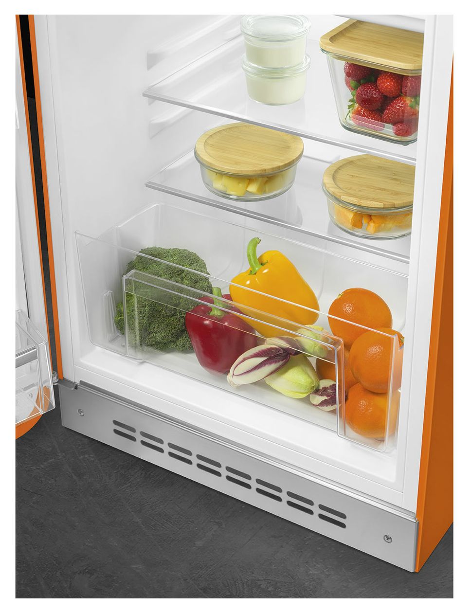 FAB10LOR6 122 l / 105 l Kühlschrank freistehend EEK: D 115 kWh Jahr  (Orange) 