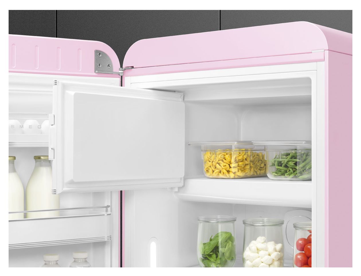 FAB28LPK6 270 l / 244 l Kühlschrank freistehend EEK: C 104 kWh Jahr  (Pink) 